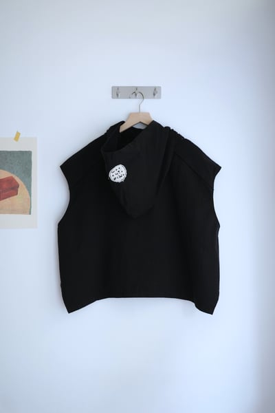 𓏭小布標開衩下擺鬆身連帽背心22