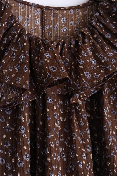 𓏭份量感荷葉層次上衣/小洋裝25