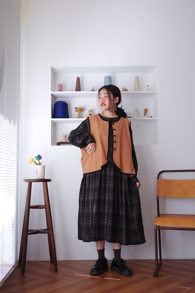 𓏭三角花邊開襟背心16