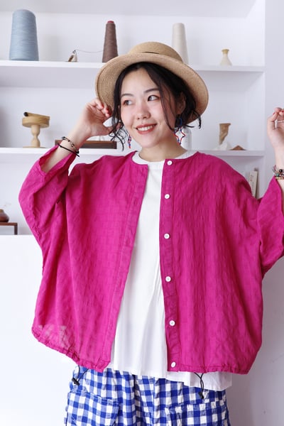 方格緹花下擺抽繩罩衫上衣18