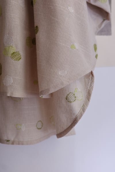 木漏日小織點刺繡鬆身上衣22