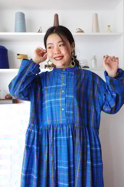 𓏭跳色格紋腰線抓摺洋裝18