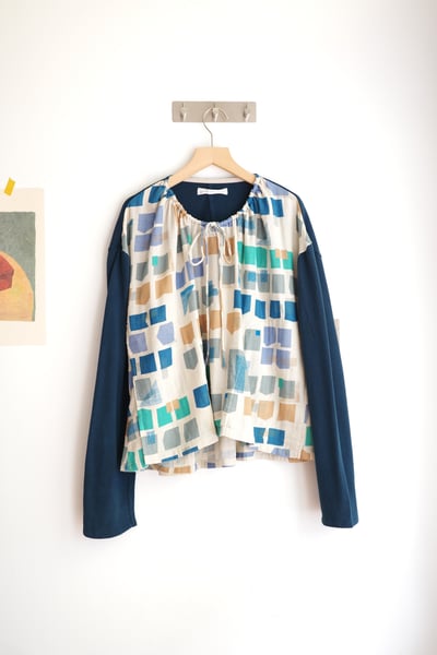 𓏭幾何色塊拼接設計上衣14