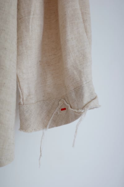 𓏭抽鬚邊自然好感襯衫18