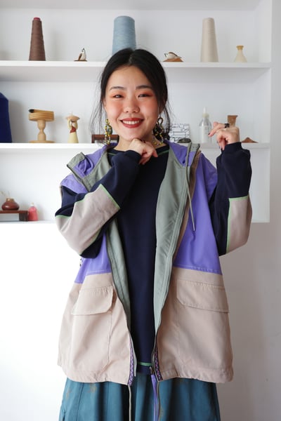 𓏭圖騰織帶色塊拼接連帽風衣背心8