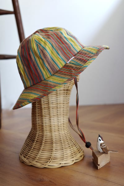 彩條織紋線條漁夫帽9