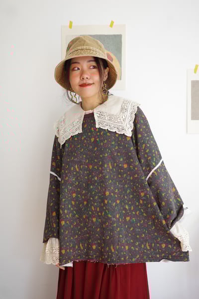 𓏭塗鴉豹紋拼接鬆身上衣13