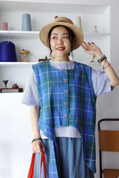 不對稱墜下擺格紋背心12