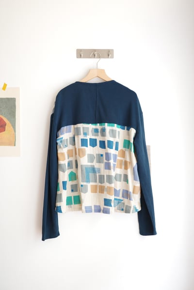 𓏭幾何色塊拼接設計上衣19