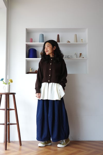 𓏭拼接下擺澎袖針織外罩上衣5