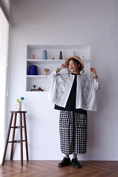 兔子企鵝精緻蕾絲刺繡罩衫上衣3