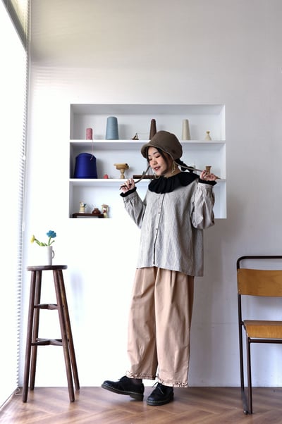 𓏭可拆式領片直紋拼接開襟上衣12