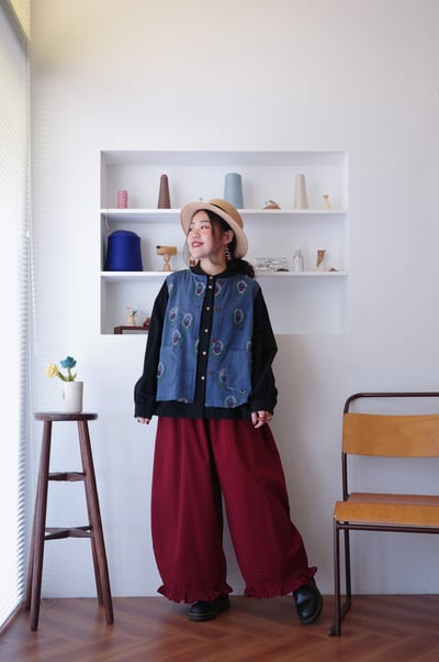 𓏭立體毛邊緹花開襟背心12