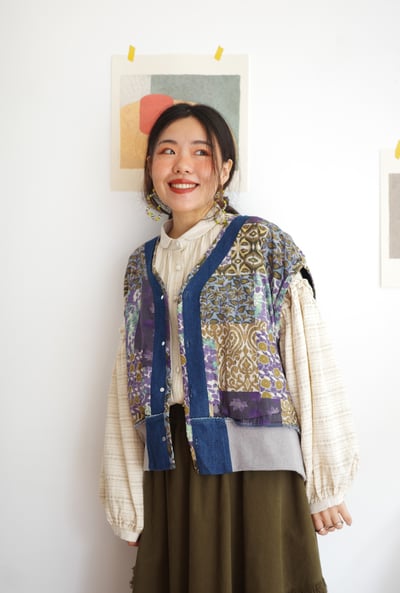 𓏭單寧花布拼接背心11