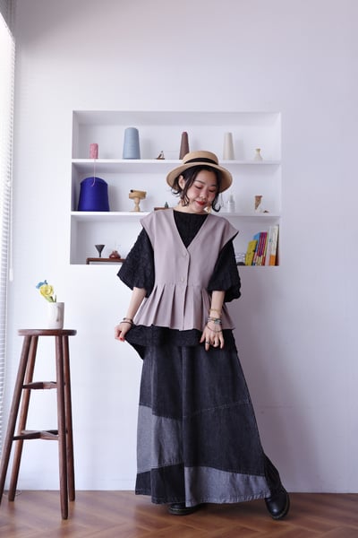 壓摺下擺蕾絲拼接西裝背心6