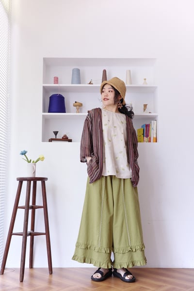 木漏日小織點刺繡鬆身上衣14