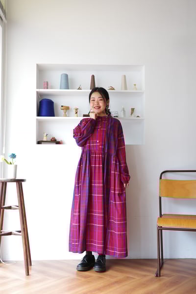 𓏭跳色格紋腰線抓摺洋裝8