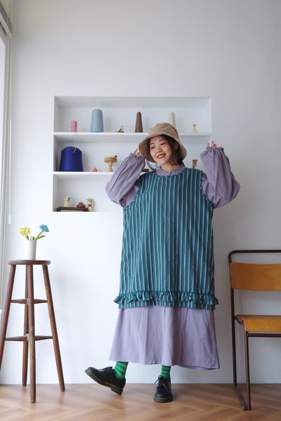 𓏭木耳立領空氣袖純色洋裝18