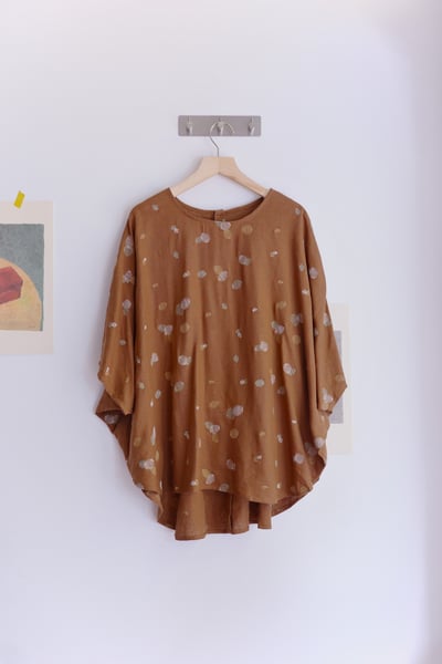 木漏日小織點刺繡鬆身上衣19