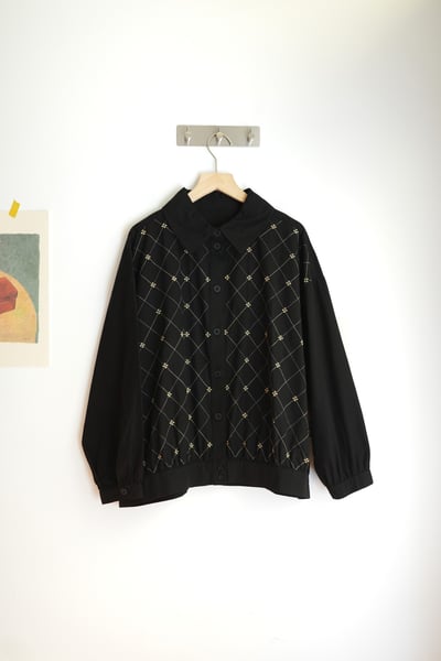 𓏭菱格花花刺繡布勞森襯衫外套13