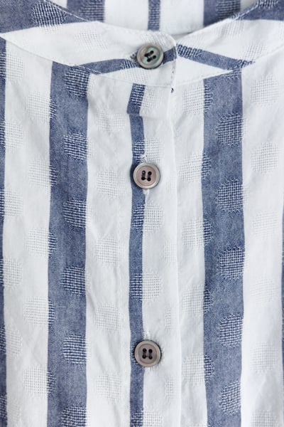 波點緹花直紋鬆身襯衫17