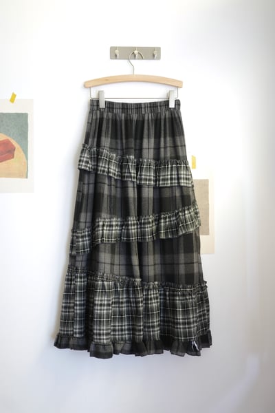𓏭層次堆疊法蘭絨格紋裙20