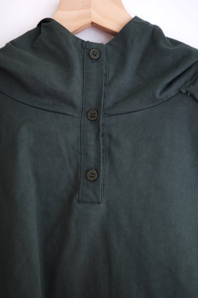 𓏭小布標開衩下擺鬆身連帽背心20