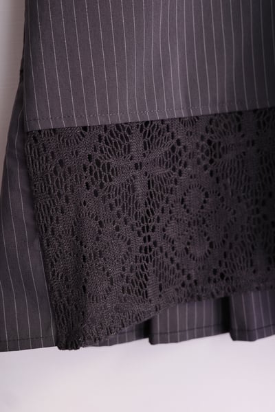 壓摺下擺蕾絲拼接西裝背心24