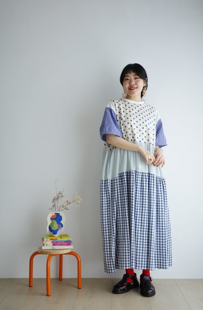 𓏭拼接袖口繫帶小鵝刺繡2way上衣3