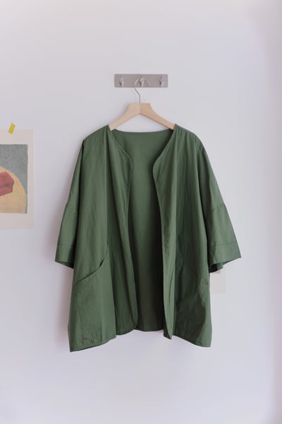 大口袋純色開襟罩衫20