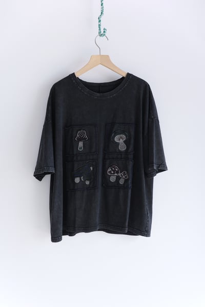 𓏭小蘑菇刺繡洗舊Ｔ21