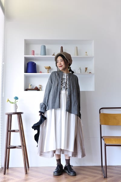 𓏭可拆式領片直紋拼接開襟上衣7