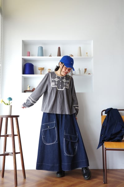 𓏭圖騰刺繡鏤空織帶直紋上衣6