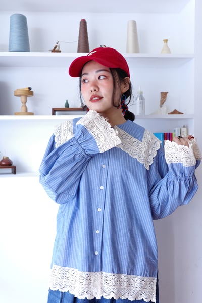 𓏭份量感領片蕾絲拼接襯衫12