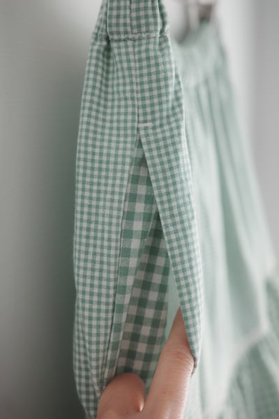 大小格紋蕾絲拼接層次半身裙11