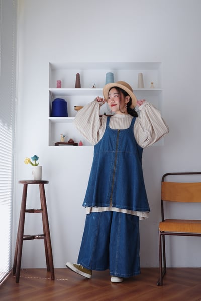 𓏭份量感優雅抓摺袖直紋緹花上衣6