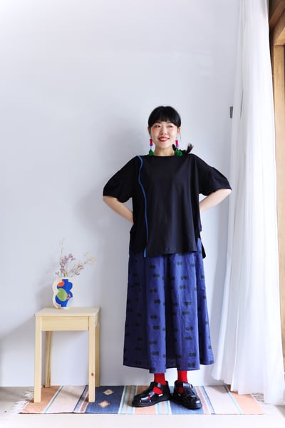 𓏭黏在一起的小波點 印花壓褶半身裙11