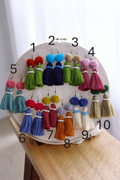 份量感球球流蘇耳環2