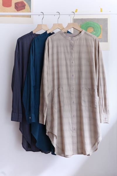 𓏭圓弧下擺長版襯衫1