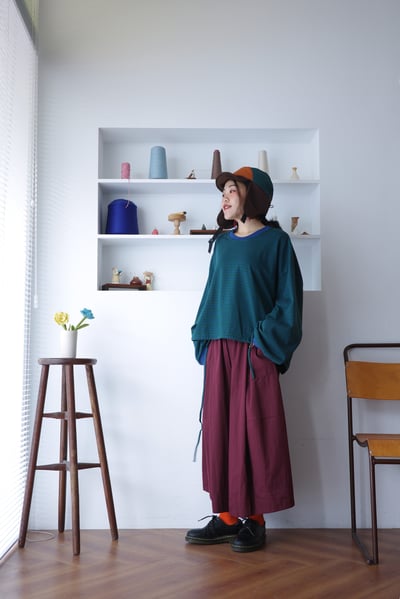 𓏭立體拼接剪裁壓摺寬褲10