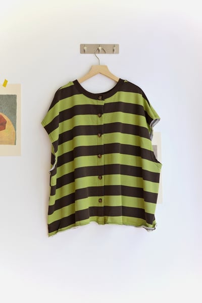 𓏭前後兩穿開襟毛巾布鬆身背心21