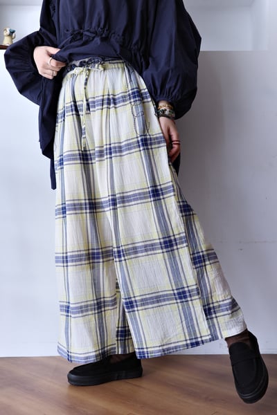 𓏭口袋虛線小麵包刺繡舒服格紋褲17