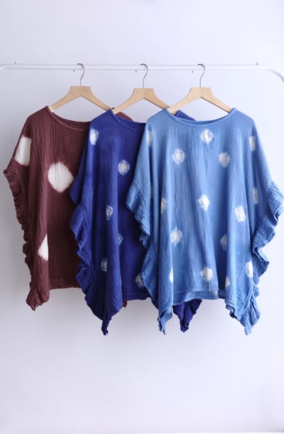 𓏭木耳邊二重紗波點藍染上衣1