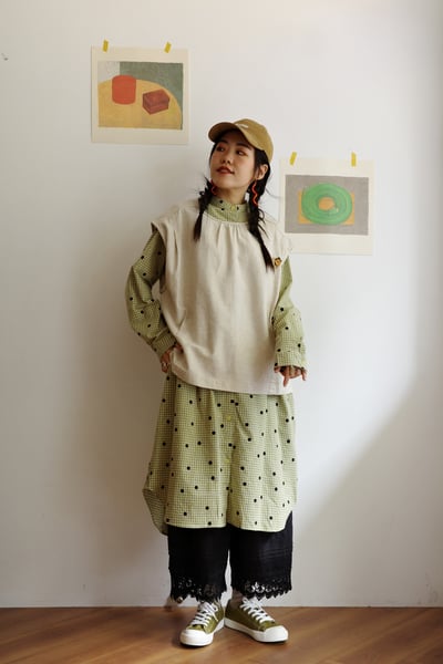 小花別針壓褶套頭鬆身背心3