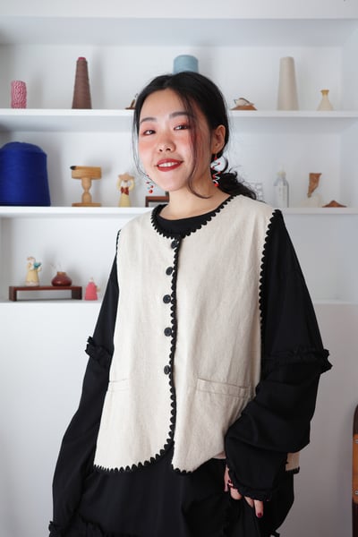 𓏭三角花邊開襟背心5