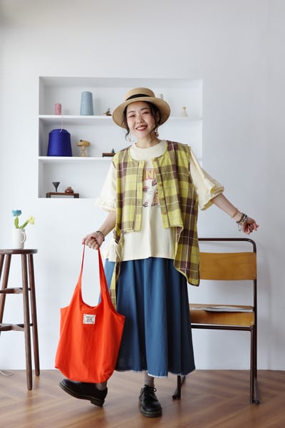 不對稱墜下擺格紋背心4