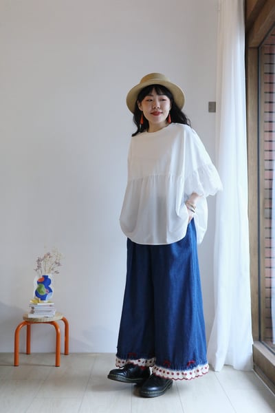 𓏭波浪蕾絲拼接袖純色娃娃上衣11