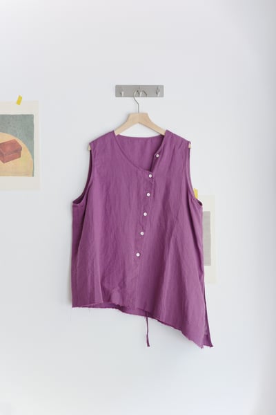 斜扣不對稱下擺抽鬚開襟背心20