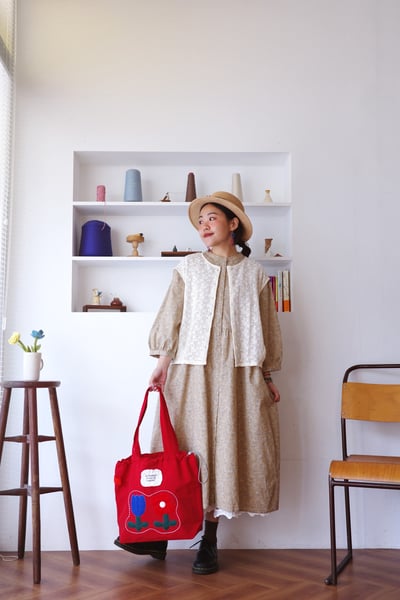 𓏭樹葉織紋下擺壓折針織背心17