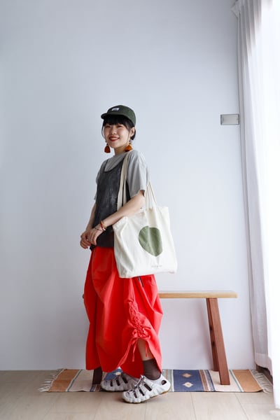 𓏭立體抓折剪裁側抽繩寬褲18
